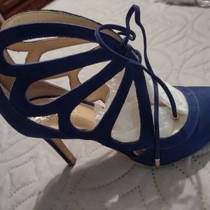 Heel coastal blue